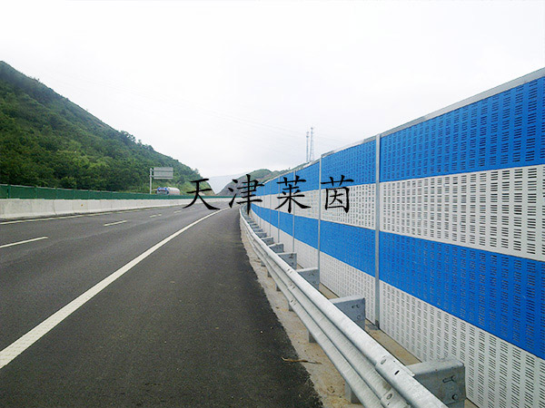 <a href=http://m.mmkglo.com/news_article?news_id=125>公路聲屏障</a>