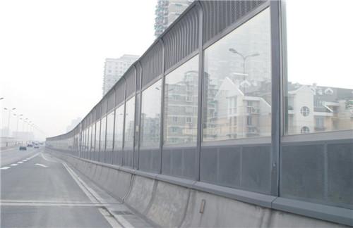 <a href=http://m.mmkglo.com/news_article?news_id=133>公路聲屏障</a>